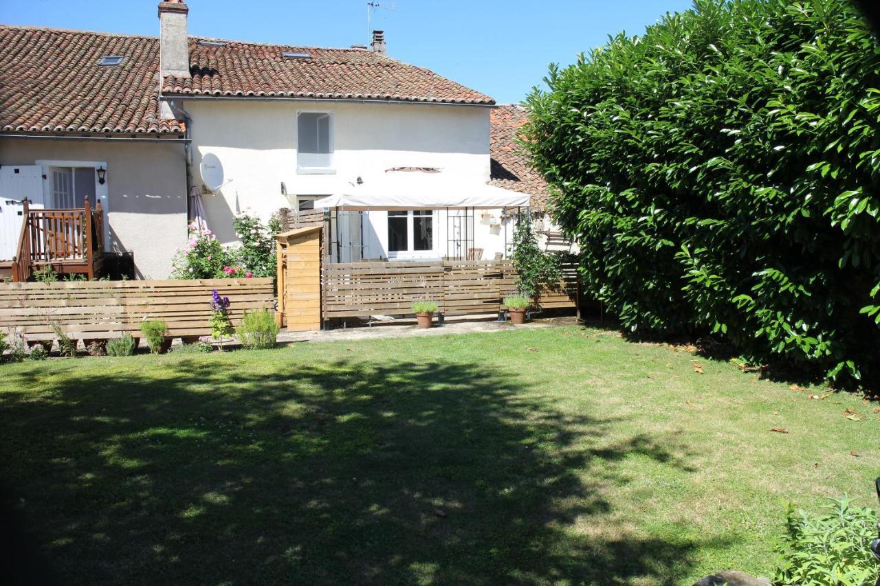 Belle Vue Villa Le Dorat Buitenkant foto